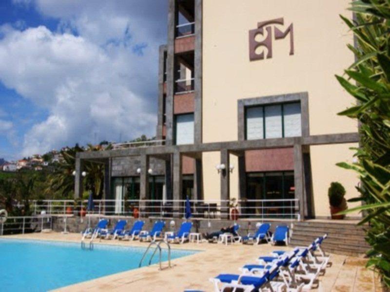 Hotel Escola Funchal  Exterior photo